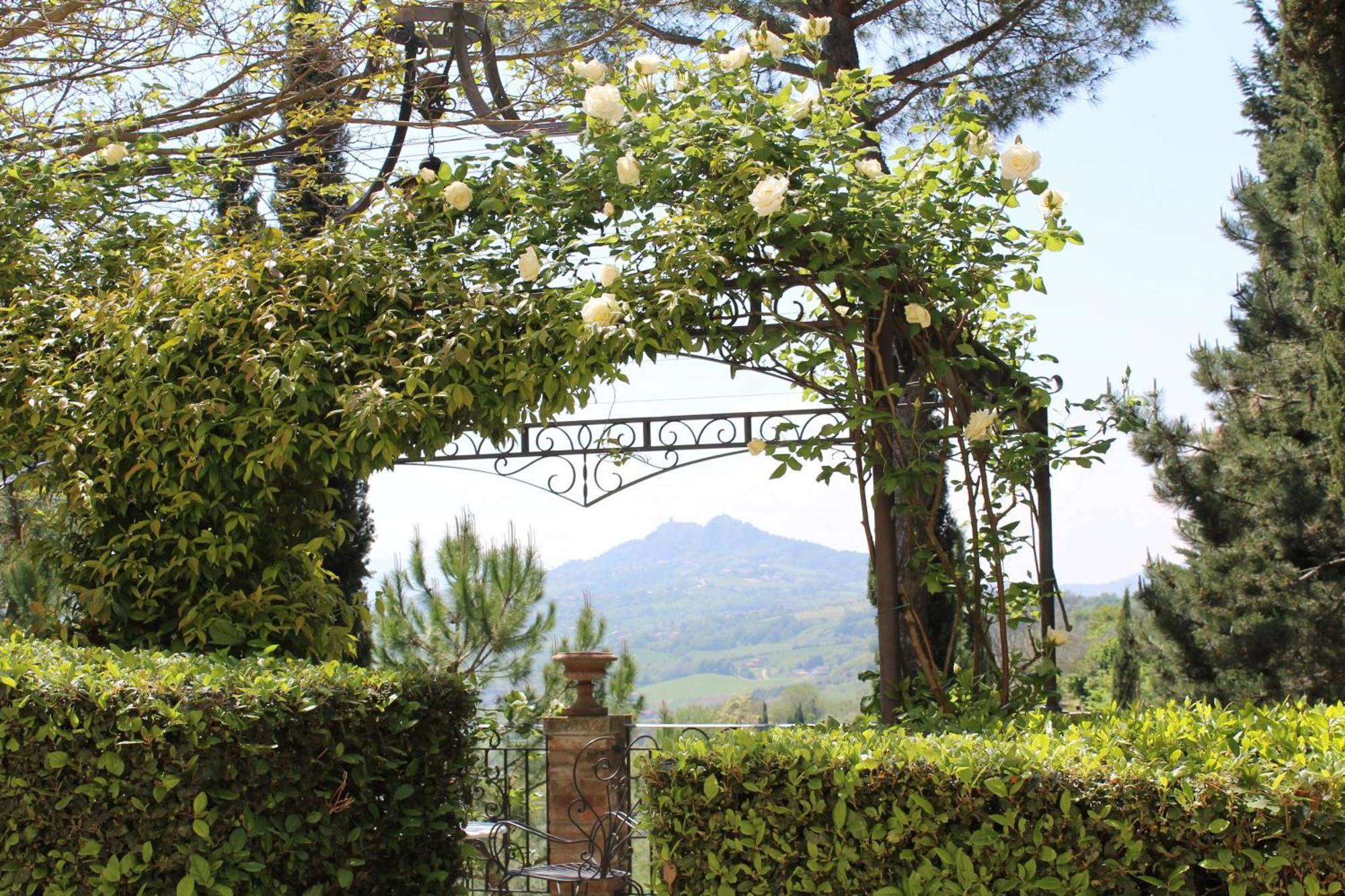 Bed and Breakfast Palazzo Del Poggiano Poggio Berni Zewnętrze zdjęcie